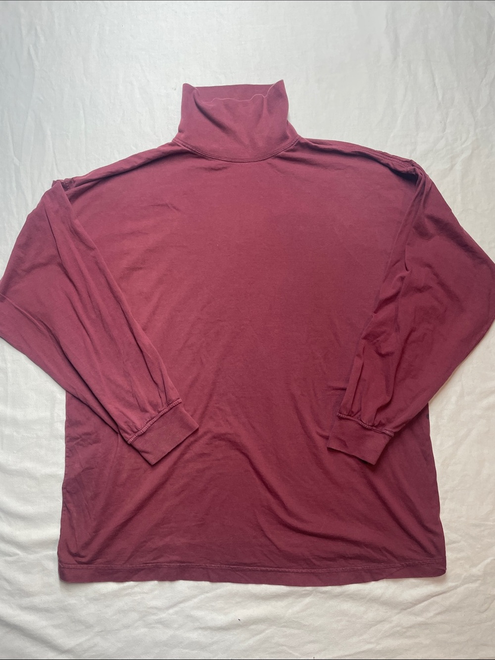 Men's Lightweight Burgundy Turtleneck Sweater
